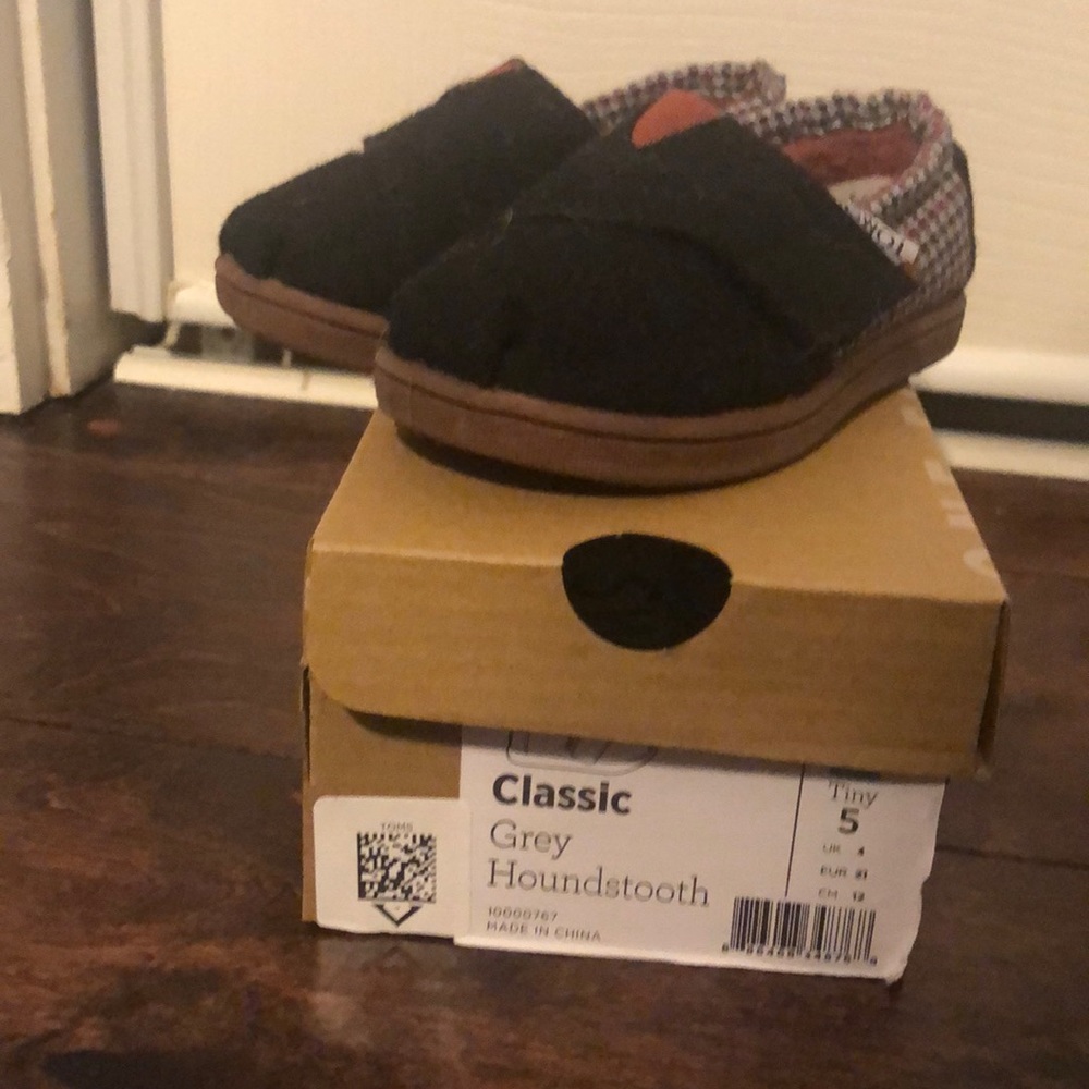 Toms Classic Houndstooth Toddler Sz 5 Shoes